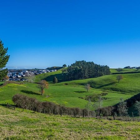 Cosy Farm Cottage In Pukekohe Close To Town Centre Exterior foto